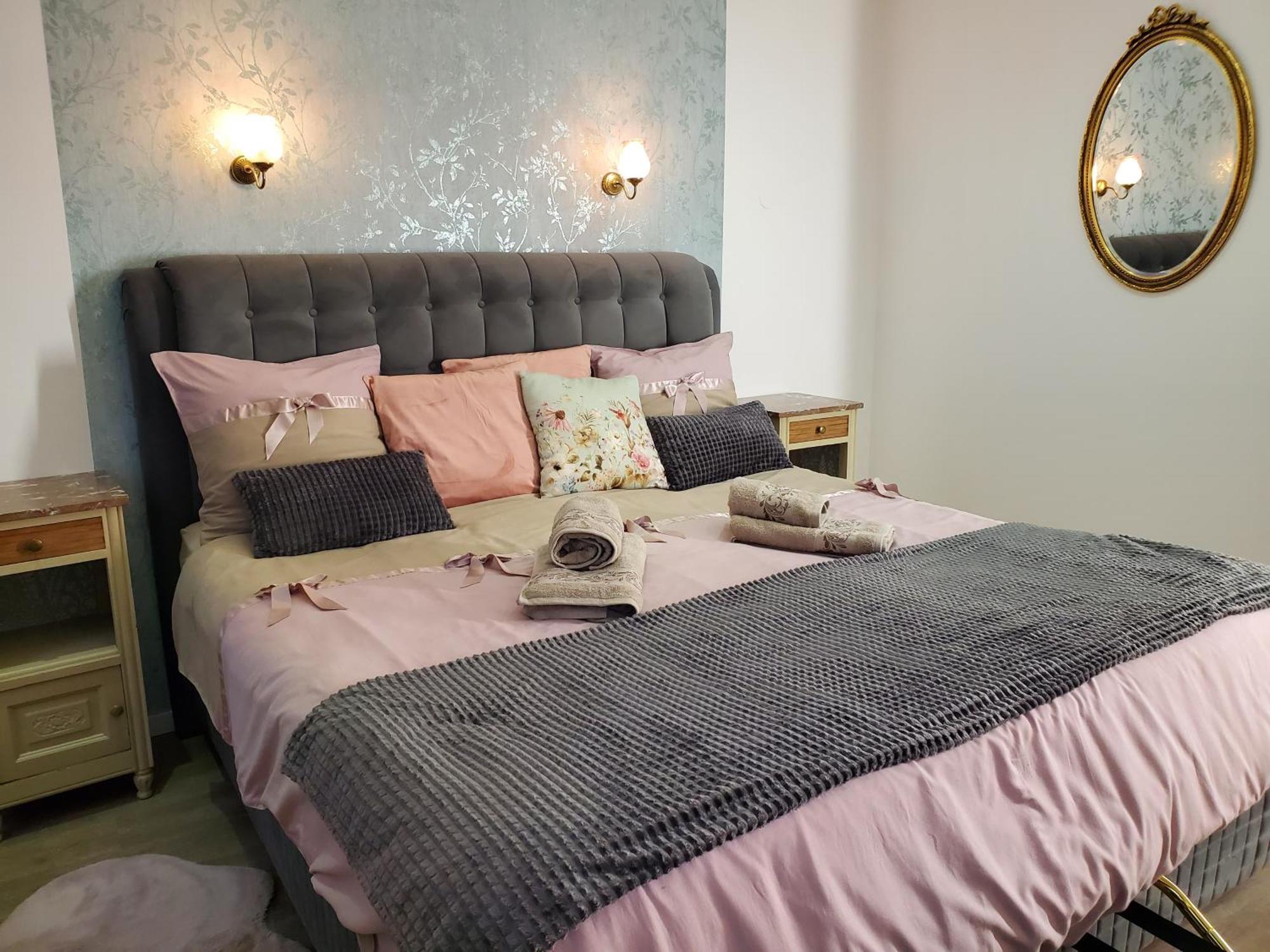 Mirka & Franck Apartment Chic 4 Stars Parking Free Colmar Bagian luar foto